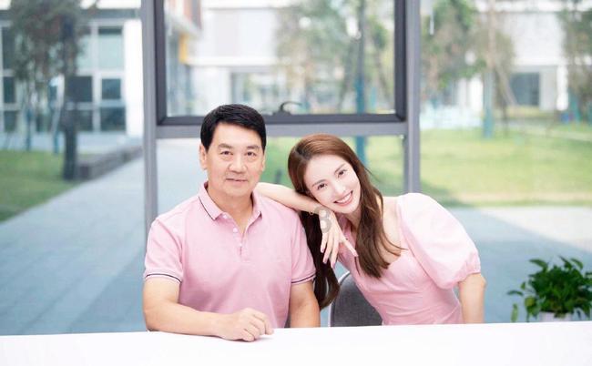 曲靖的鸿观调控西部大开发，投资一份3800元是传销吗？？？游戏画面